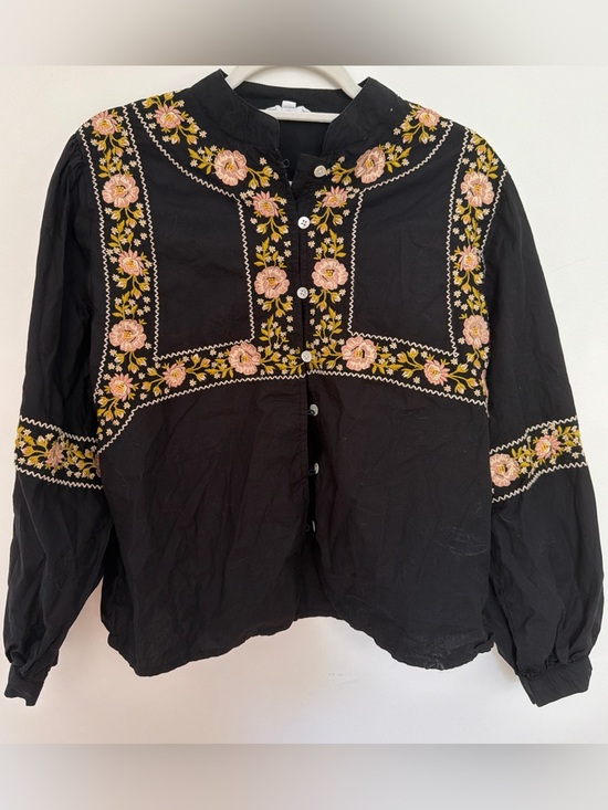 THML Tops - THML Embroidered Floral Blouse | Size Medium